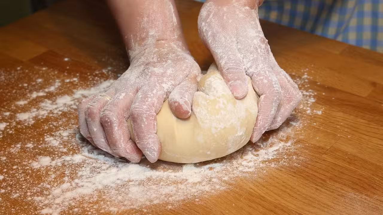 Essen - Pontillo's Pizzeria of Cortland, Cortland, NY