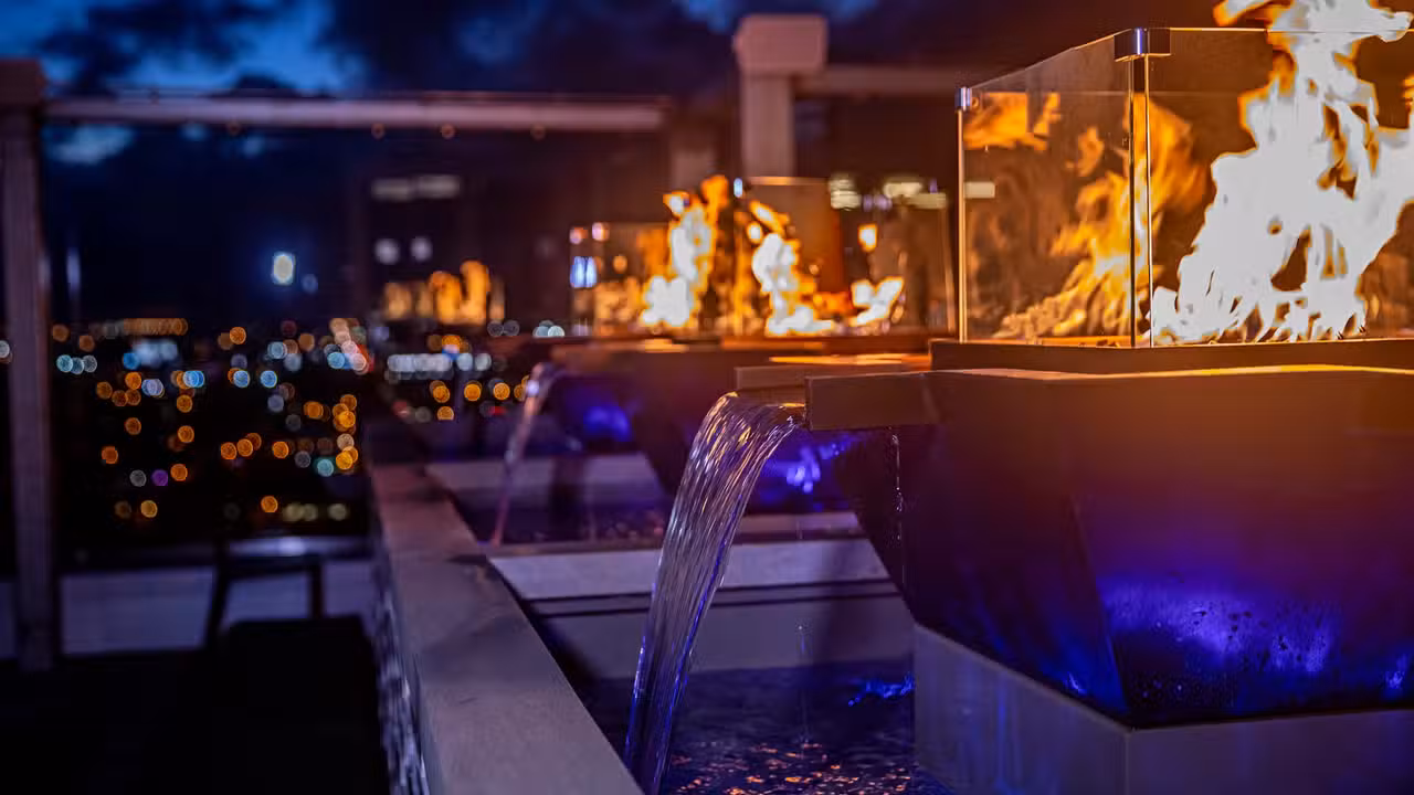 Interior - VU Rooftop Lounge, Chicago, IL