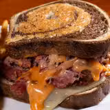 Lunch Combo -1/2 Reuben or Gourmet Grilled Cheese foto