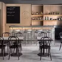 A photo of Level Grounds Café & Bar restaurant