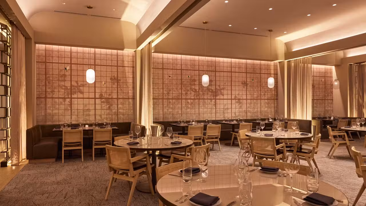 MAIN DINNING ROOM - Blu on the Hudson, Weehawken, NJ