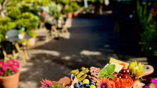 A photo of Van Loon's restaurant