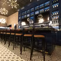 A photo of Lombardo's Dobbs Ferry restaurant