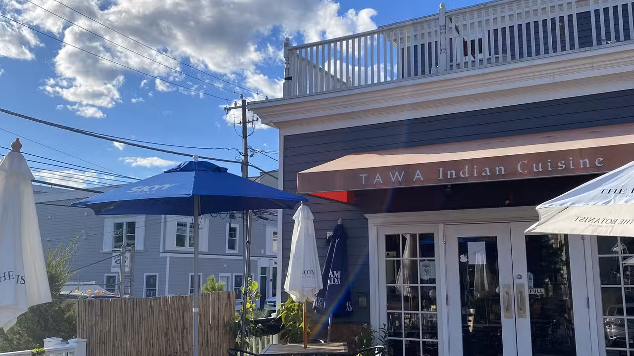 Buitenkant - Tawa Indian Cuisine, Stamford, CT