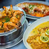 A photo of Tony's Di Napoli - Midtown restaurant