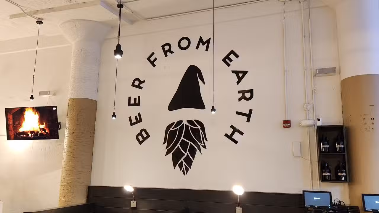 Binnenkant - GnomeTown Brewing Co., Fort Wayne, IN