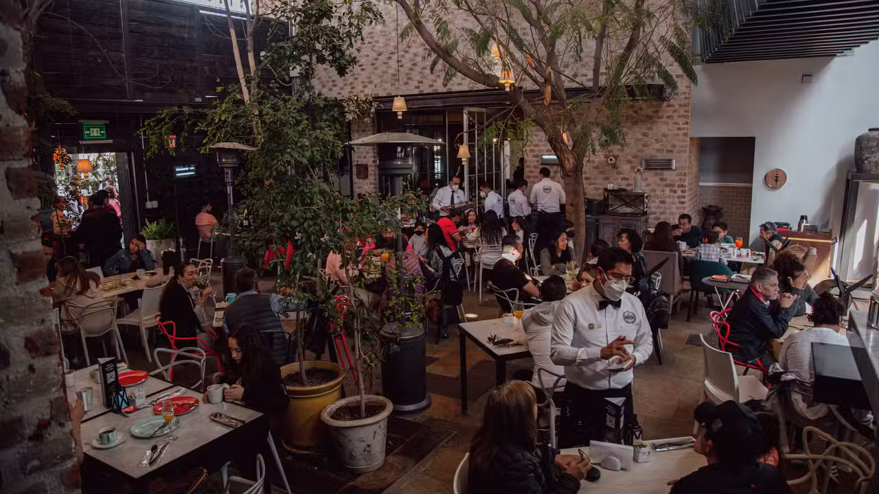 Disfruta del ambiente natural y estilo inigualable - Orangerie Restaurant - Bar, León, GUA