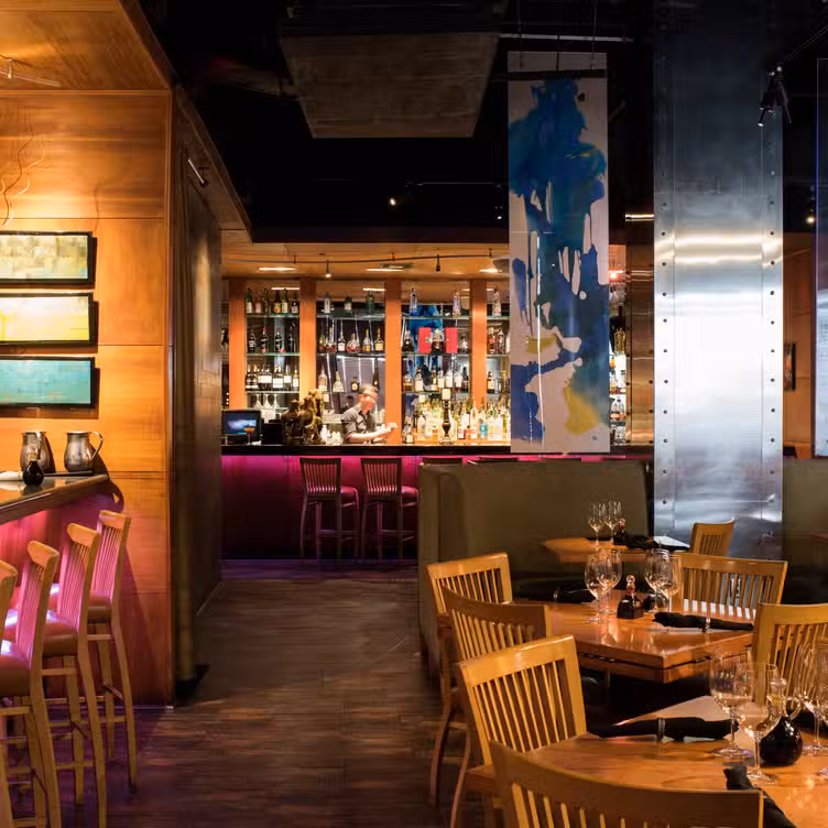 Steel Restaurant & Lounge - Dallas, Dallas, TX