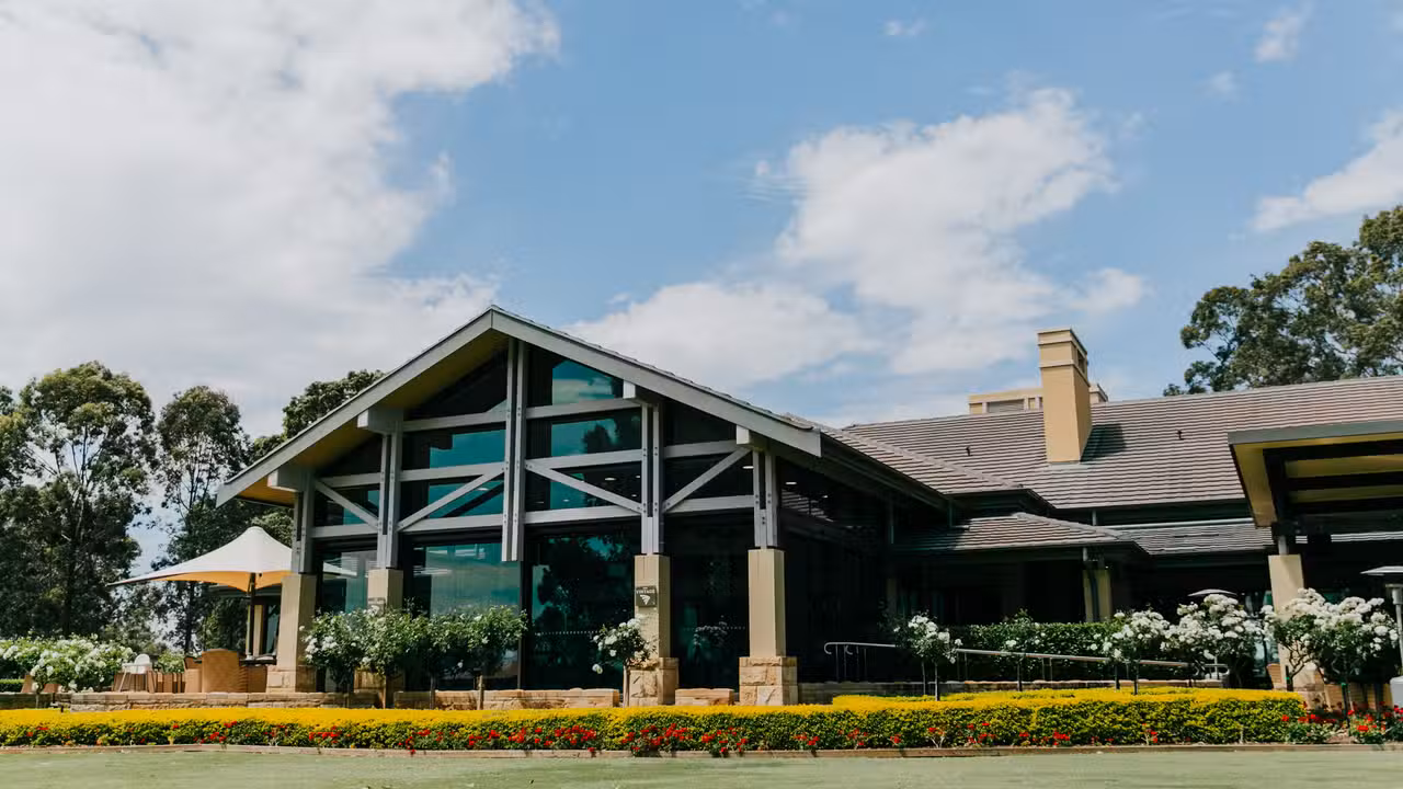 Exterior - Legends Restaurant, Pokolbin, AU-NSW