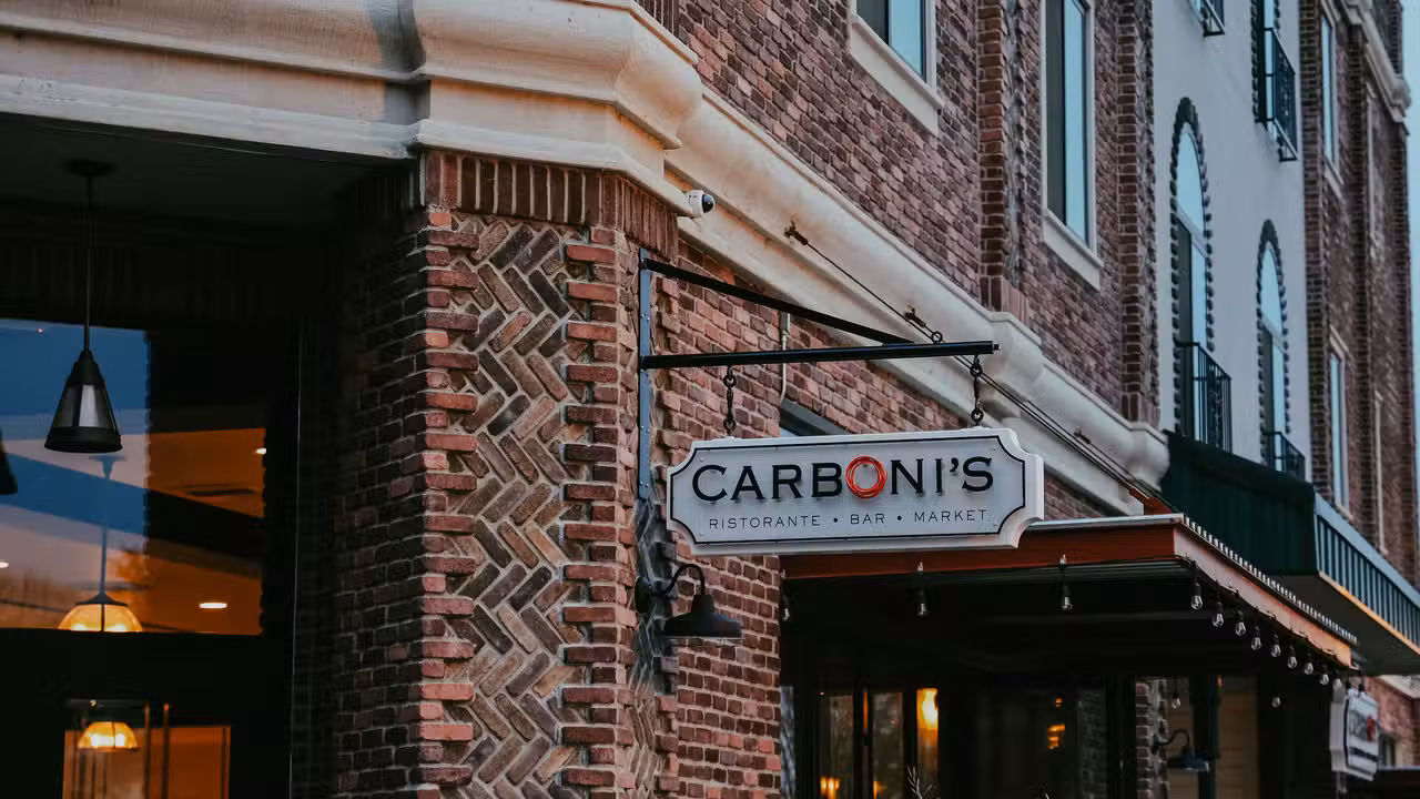 Außen - Carboni's Ristorante - Bar - Market, Winters, CA