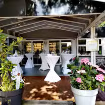 A photo of Ollis Restaurant restaurant