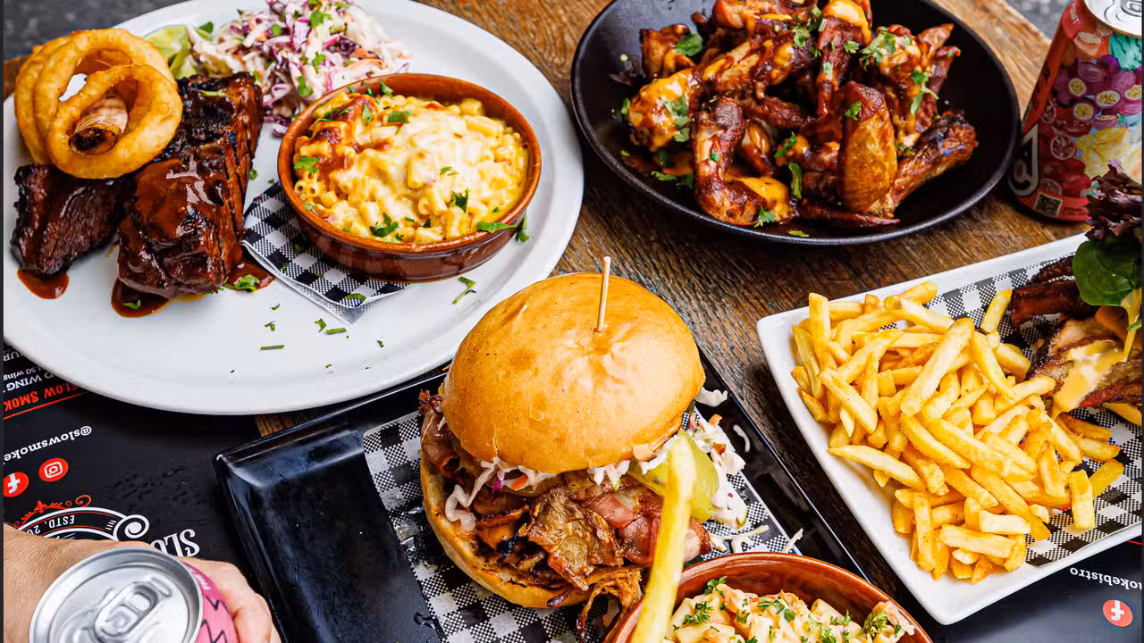 Burgers, brews &amp; Que - Slow Smoke Bistro, Redcliffe, AU-QLD