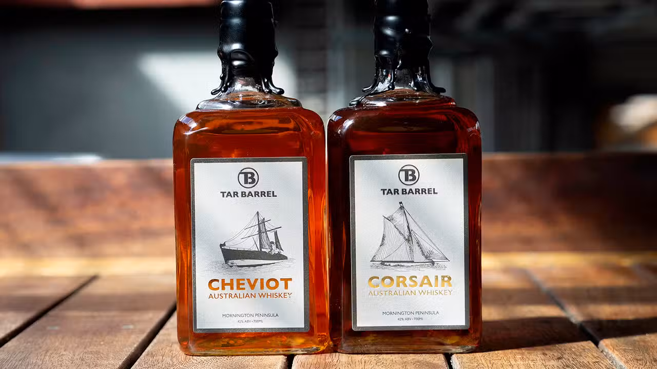 Mornington Peninsula's First AUSTRALIAN WHISKEY - Tar Barrel Brewery & Distillery, Mornington, AU-VIC