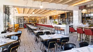 Foto von Josephine Restaurant