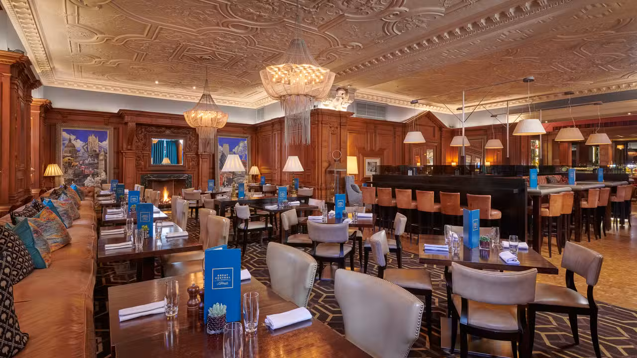 Great Central Pub by Matt Fletcher, London, 