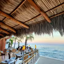 A photo of 7 Seas Seafood Grille restaurant