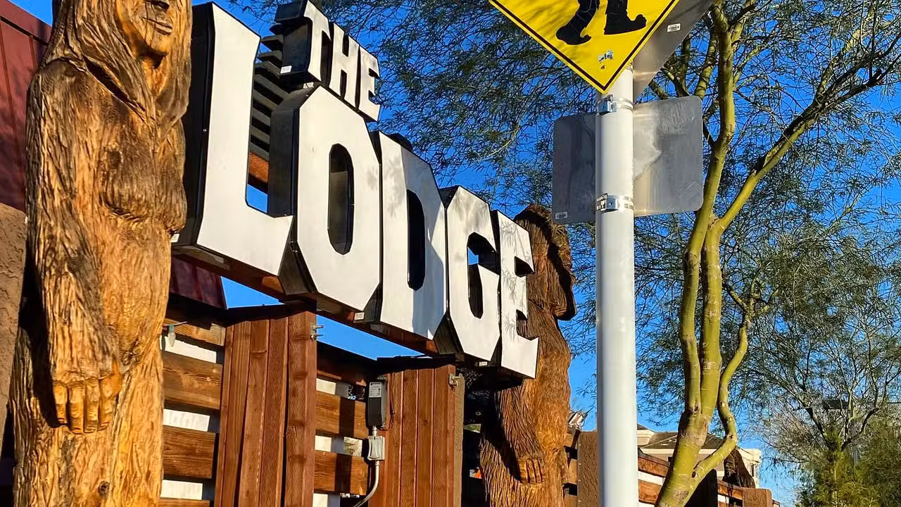 Buitenkant - The Lodge, Tempe, AZ