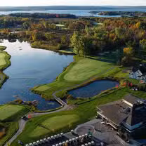 Foto von Oak Bay Golf Club Restaurant