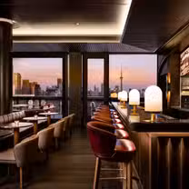 Una foto del restaurante The Writers Room Bar