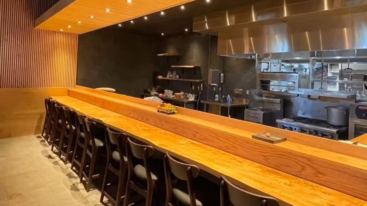 Binnenkant - Sushi Jin, Mountain View, CA