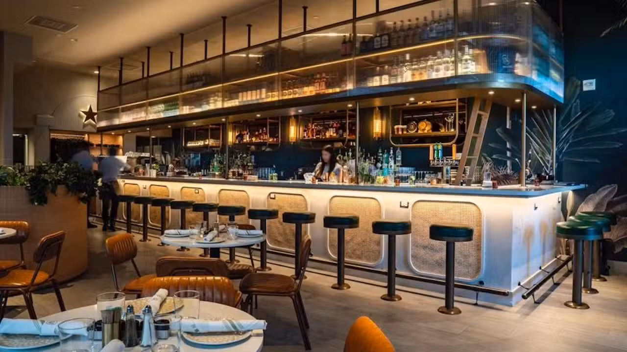 Dining room - Cafe Americano Brickell, Miami, FL