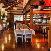 Una foto del restaurante La Huaca Peruvian Cuisine