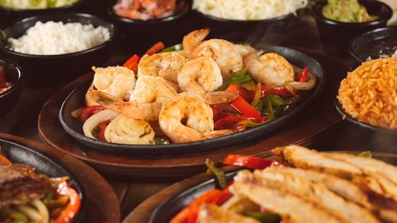 Essen - Grand Hacienda Feather Sound, Clearwater, FL