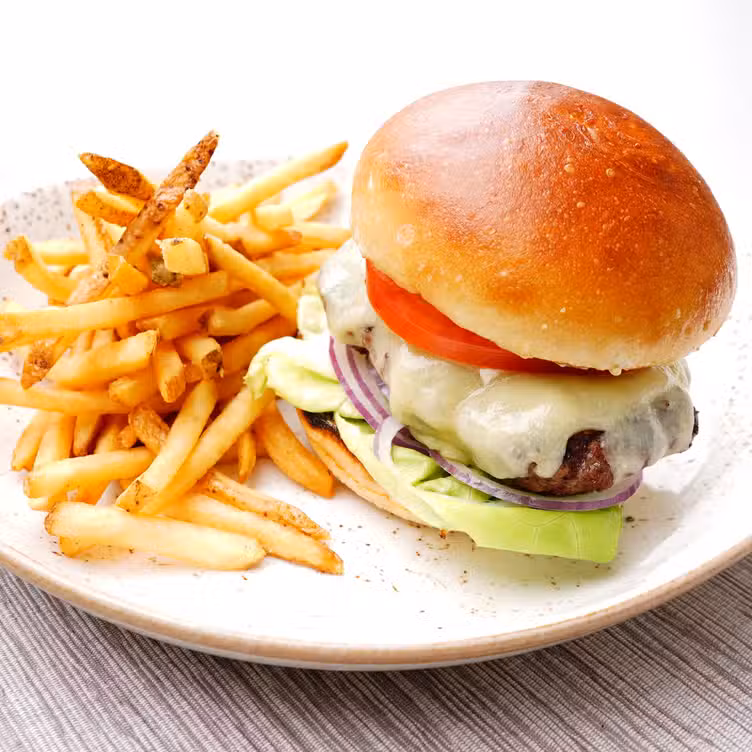 Nordstrom Burger - Ruscello - Nordstrom Mayfair, Wauwatosa, WI