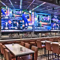 Foto von Sports & Social - Troy Restaurant