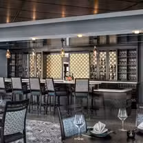 Una foto del restaurante Cru Quarters at The Mayflower