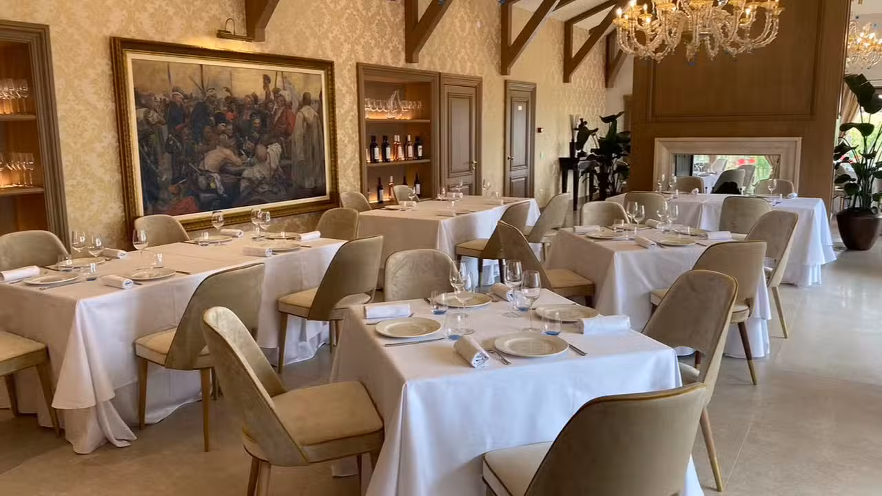 Sapat main dining room - Atelje vina Sapat, Novi Slankamen, Serbia