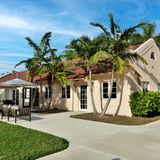 Cover image for Rum Room Miami Beach