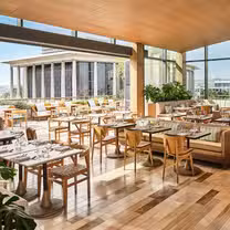 Foto von San Laurel Restaurant