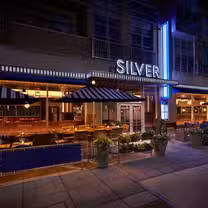 Foto von Silver - Cathedral Commons Restaurant