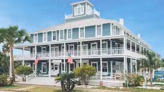 A photo of Franklin Café at the Gibson Inn restaurant