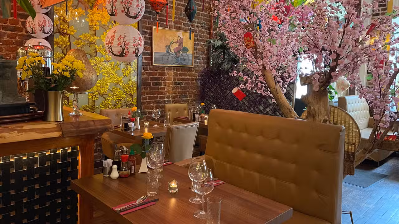 Interior - Hanoi Hanoi Restaurant, Northside, County Dublin