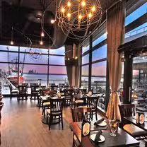 A photo of 75 on Liberty Wharf Bar & Grill restaurant
