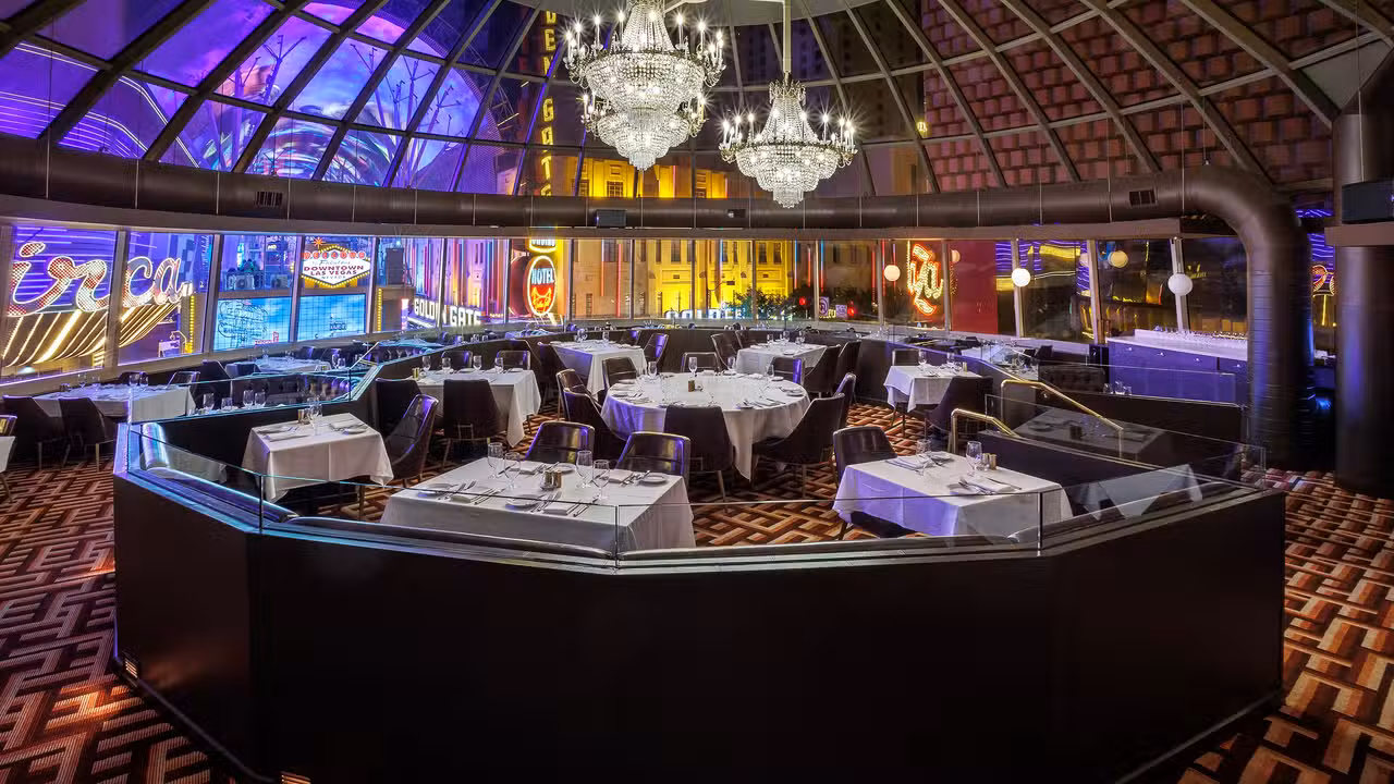 Oscar's Steakhouse Dining Room - Oscar's Steakhouse at the Plaza Hotel & Casino, Las Vegas, NV