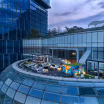 Una foto del restaurante Soiree Rooftop Bar