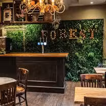 Una foto del restaurante Forest