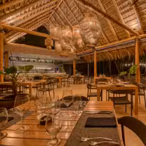 Una foto del restaurante Manzú Restaurant
