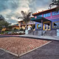 A photo of Hong Kong East Ocean Seafood Restaurant - Emeryville restaurant