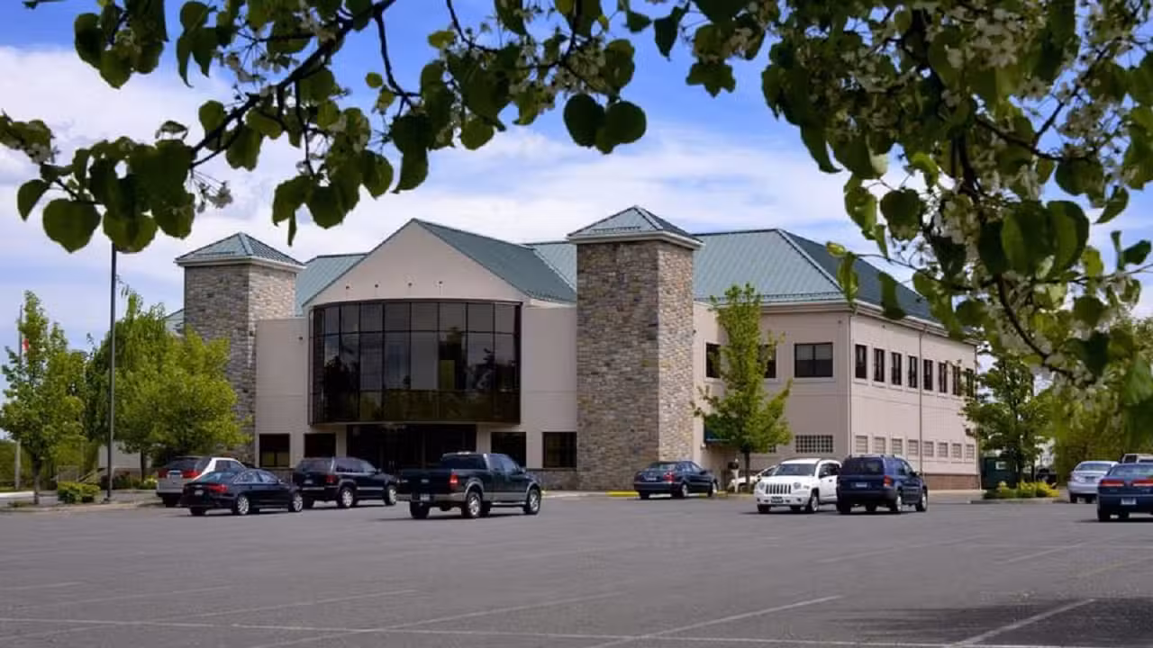 Exterior - Tapisco - Danbury, Danbury, CT