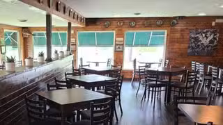 Foto von Midway Duck Inn Restaurant