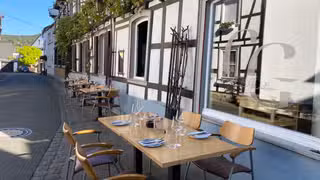 A photo of Con Gusto restaurant