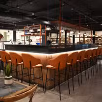 Una foto del restaurante The Cheese & Charcuterie Bar at Jarrolds