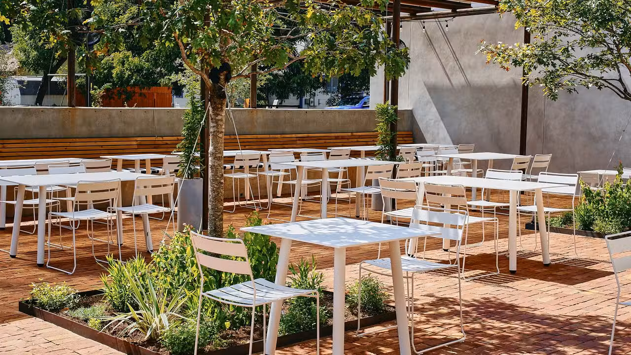Exterior - Tiny Grocer Café (formerly Bureau de Poste), Austin, TX