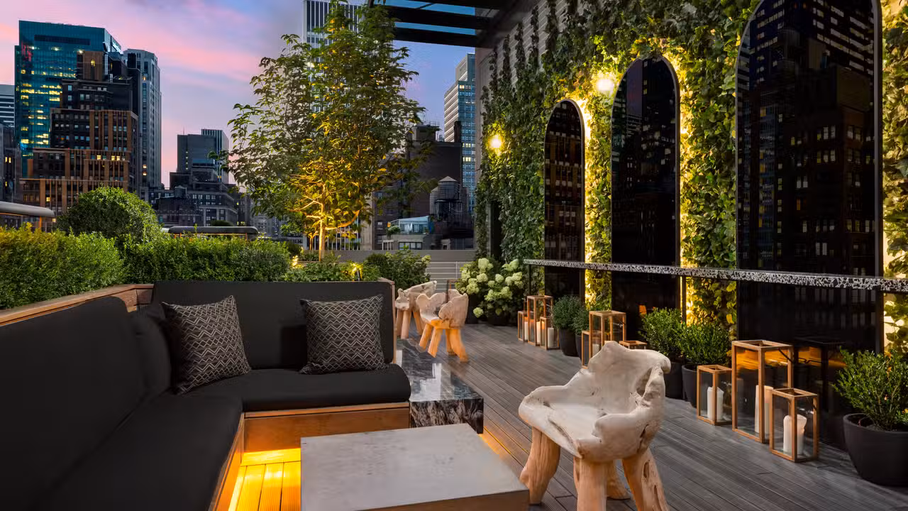 Castell Rooftop Lounge, New York, NY