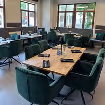 A photo of Das Louis restaurant