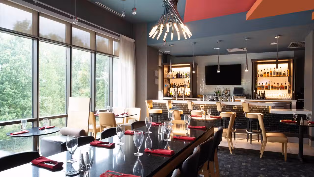 Overlook restaurant interior - Overlook Raleigh Downtown Restaurant, Raleigh, NC
